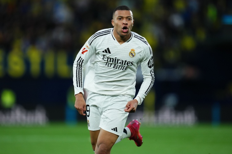 本赛季姆巴佩在西甲第6次梅开二度,与莱万并列最多 本赛季姆巴佩在西甲第6次梅开二度,与莱万并列最多