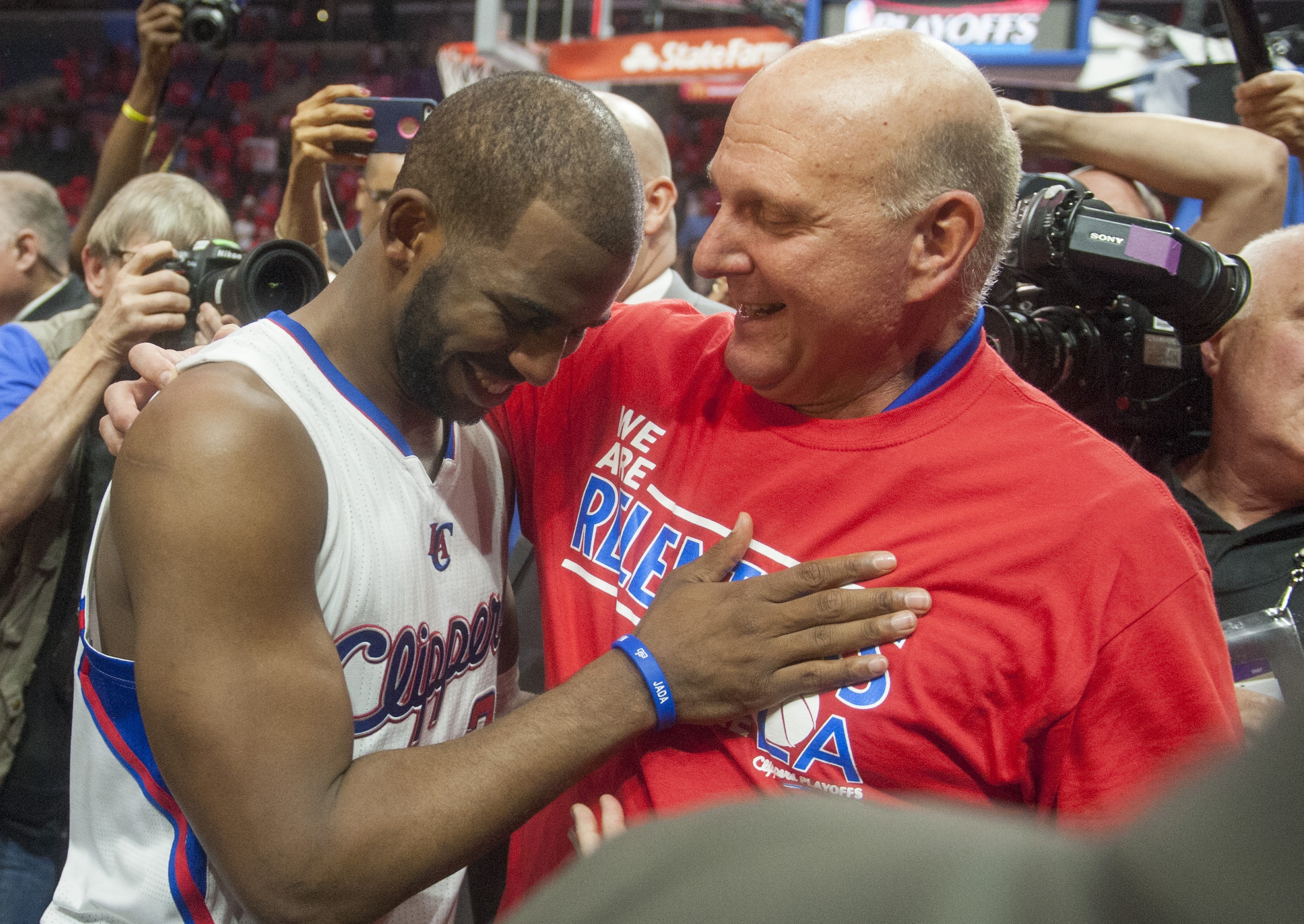 队记:保罗明白自己在快船不会有太多上场时间 但还是决定回归 队记:保罗明白自己在快船不会有太多上场时间 但还是决定回归