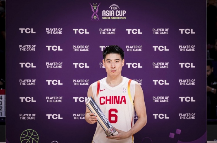 实至名归!程帅澎5记三分爆射20分 赛后当选本场比赛最佳球员 实至名归!程帅澎5记三分爆射20分 赛后当选本场比赛最佳球员