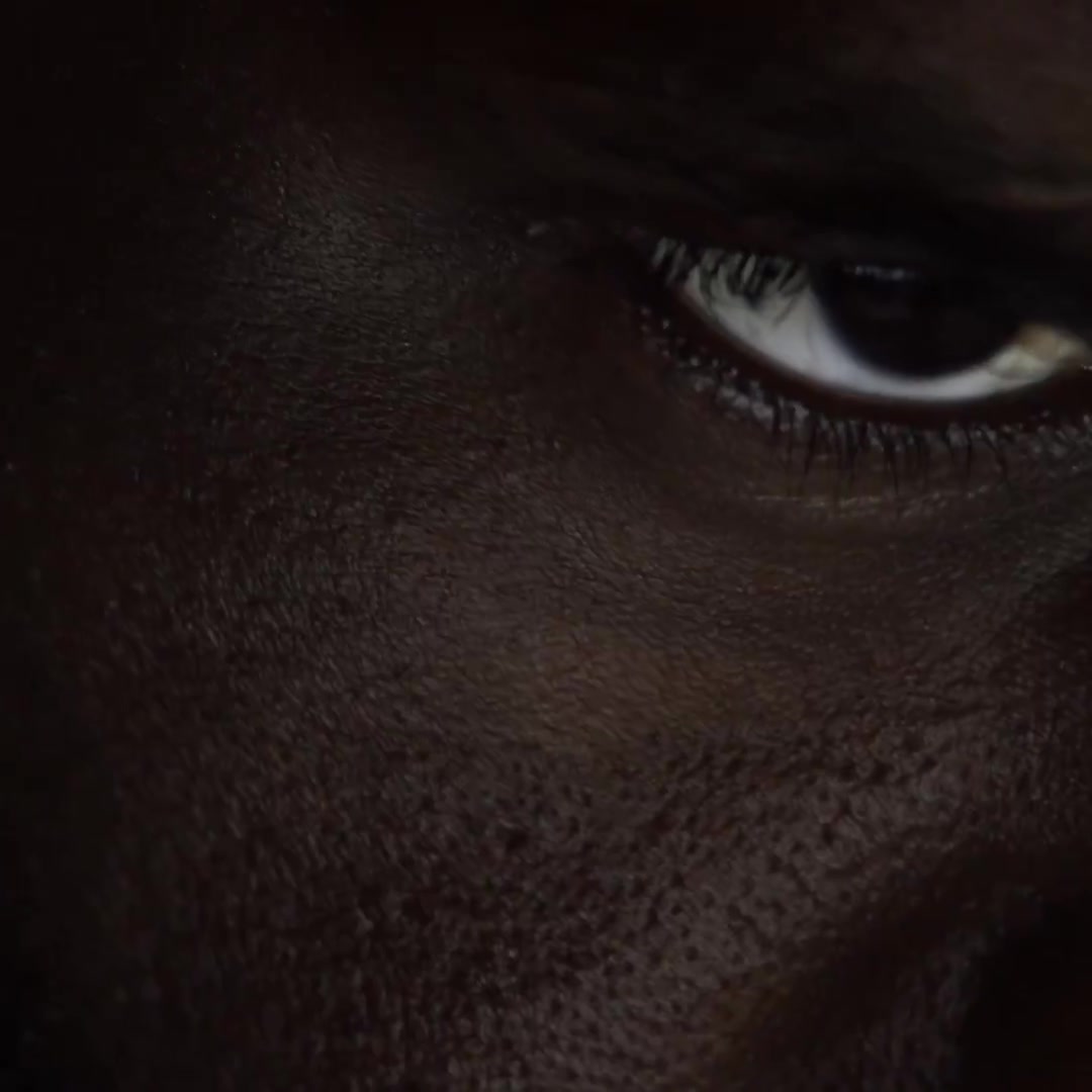 詹姆斯新广告引热议:他并不是够特 他没有征服过巴里亚 詹姆斯新广告引热议:他并不是够特 他没有征服过巴里亚