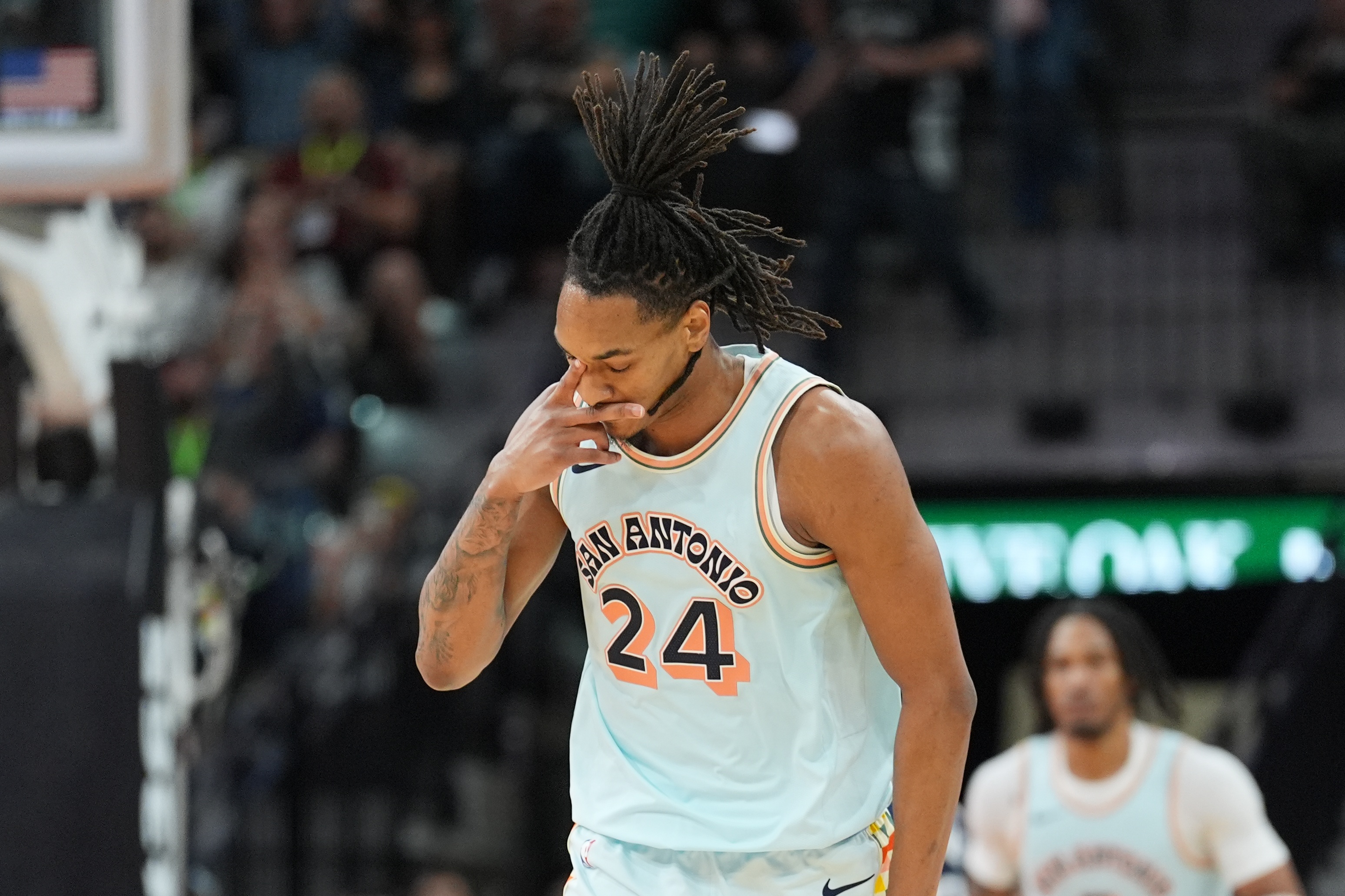 瓦塞尔:我想念波波 但在米奇带领下我们正朝着正确方向前进 瓦塞尔:我想念波波 但在米奇带领下我们正朝着正确方向前进